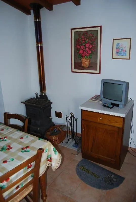 Ferienhaus In Cecina Mit Grossem Garten Italy